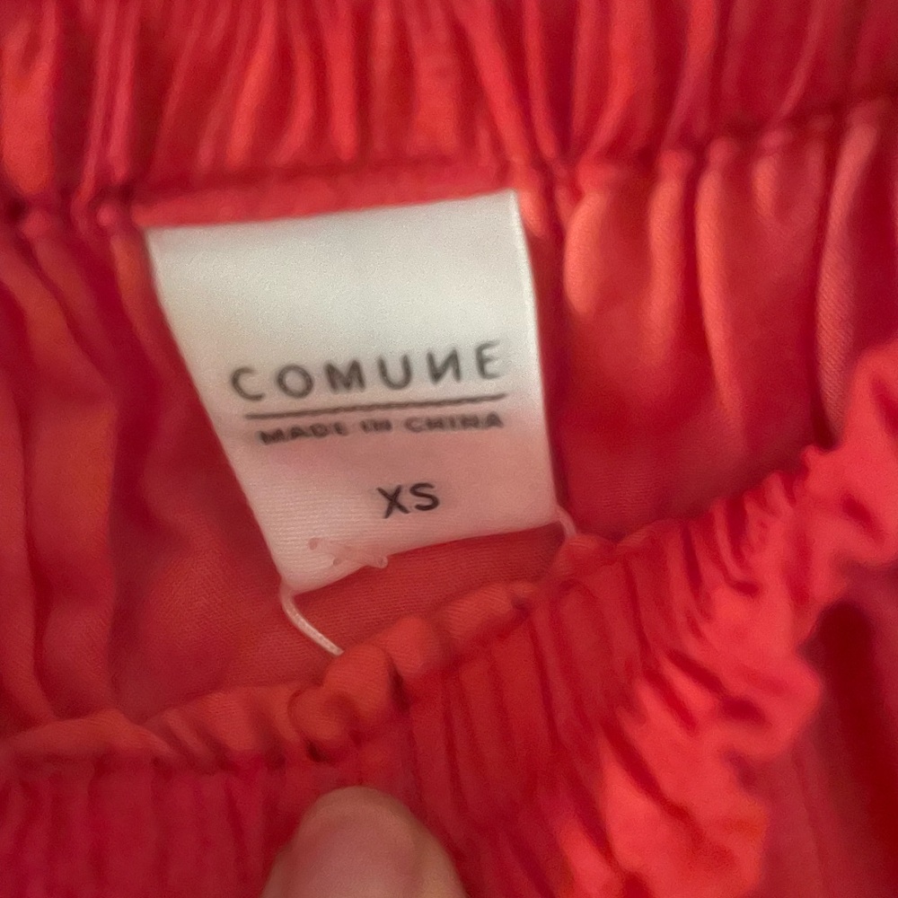 NWOT MIDI Skirt - Picture 2 of 3